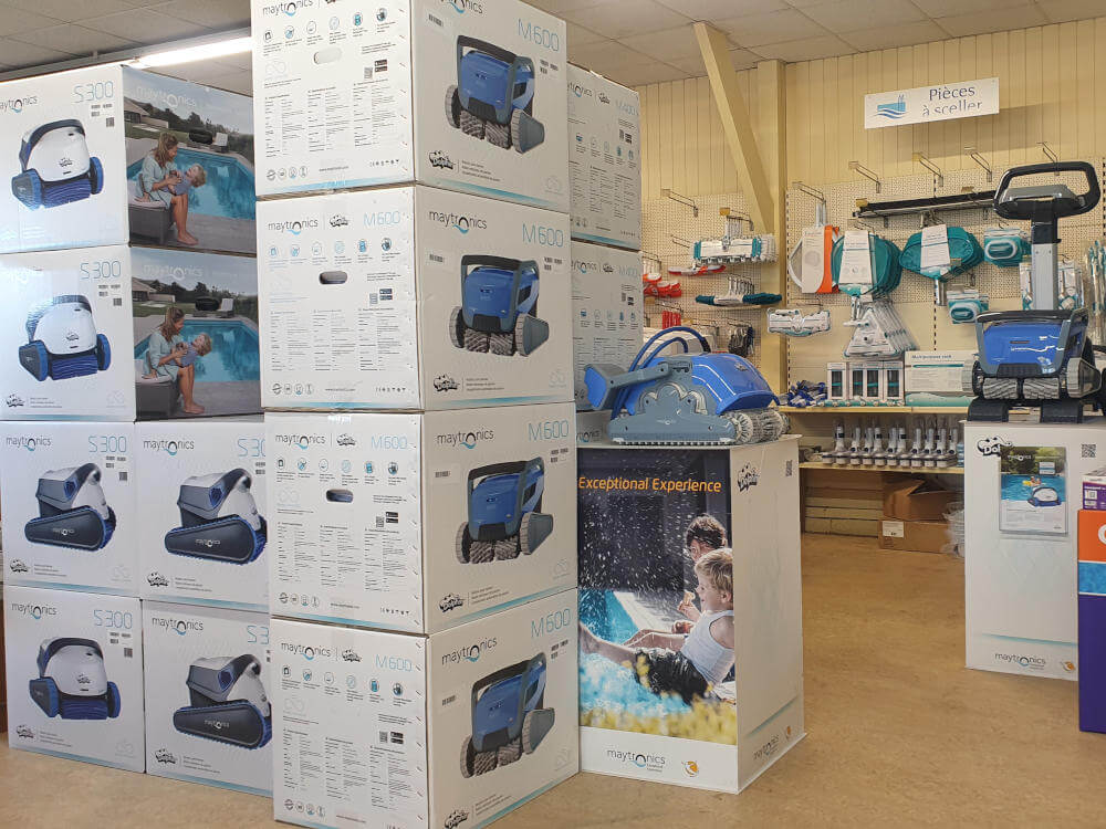Robots de nettoyage, disponibles sur stock chez Décors Jardins